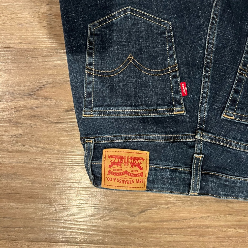 Levi's Women's Dark Blue Boot Cut Jeans